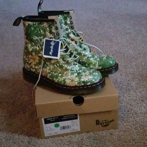 Dr Martens Shamrock Design Boots